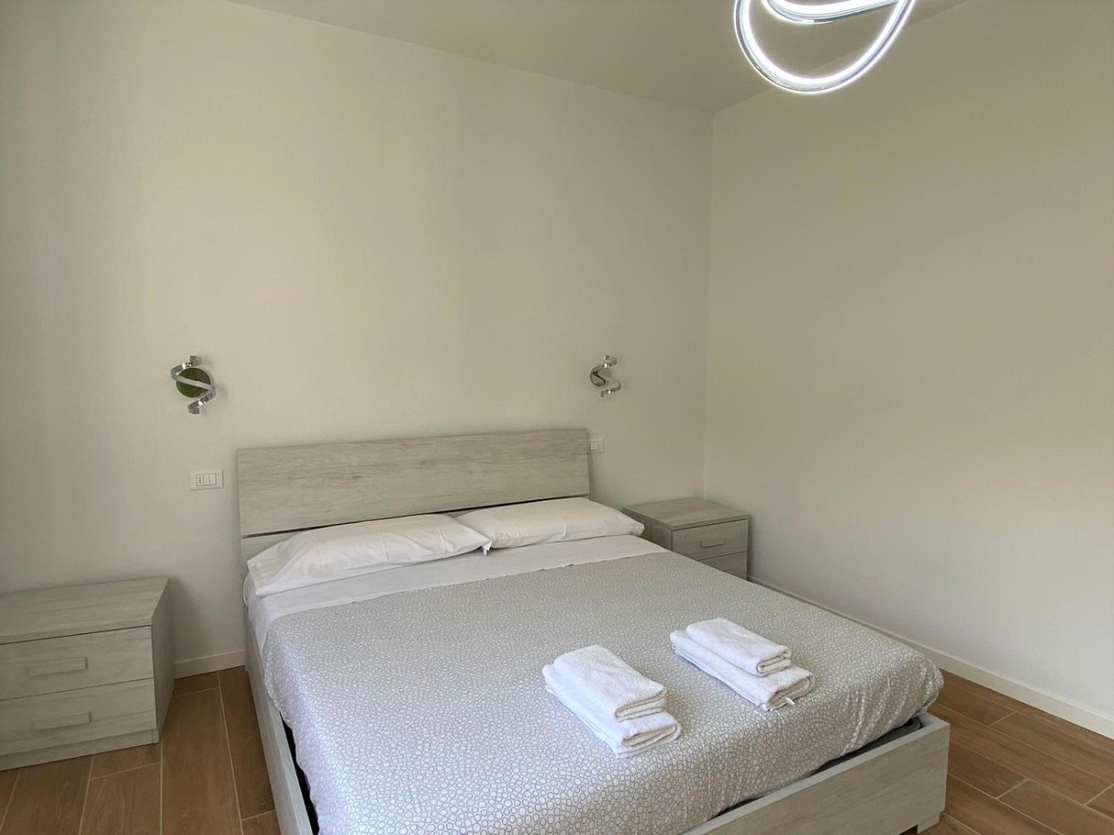 Villa The Swan - Composed By 2 Apartments Mandello del Lario Εξωτερικό φωτογραφία