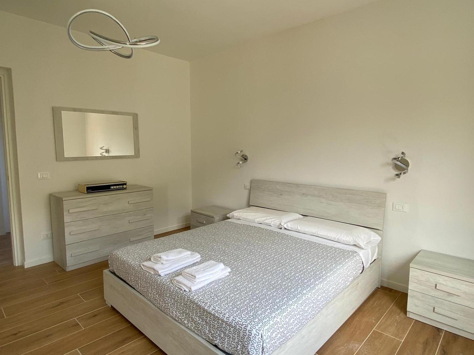 Villa The Swan - Composed By 2 Apartments Mandello del Lario Εξωτερικό φωτογραφία